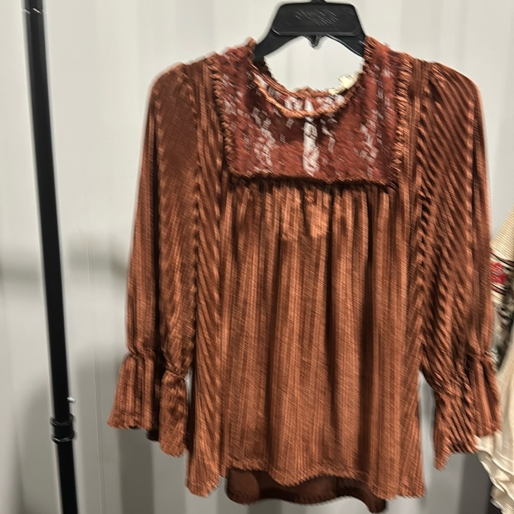 No velvet lace mock neck blouse
